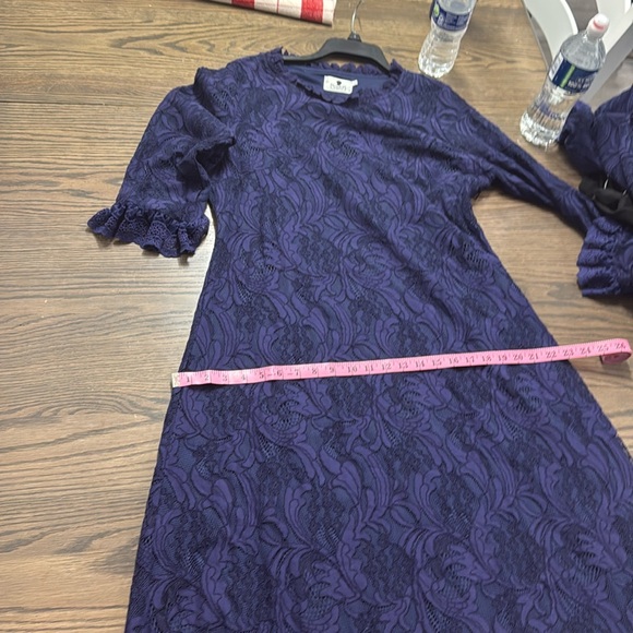 Dainty jewells lace dress - Picture 6 of 7